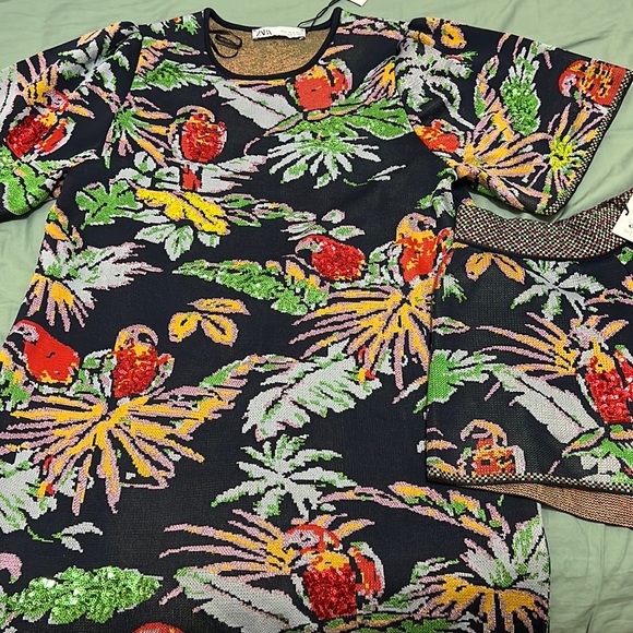 Zara knit dress with matching shorts - Picture 1 of 3